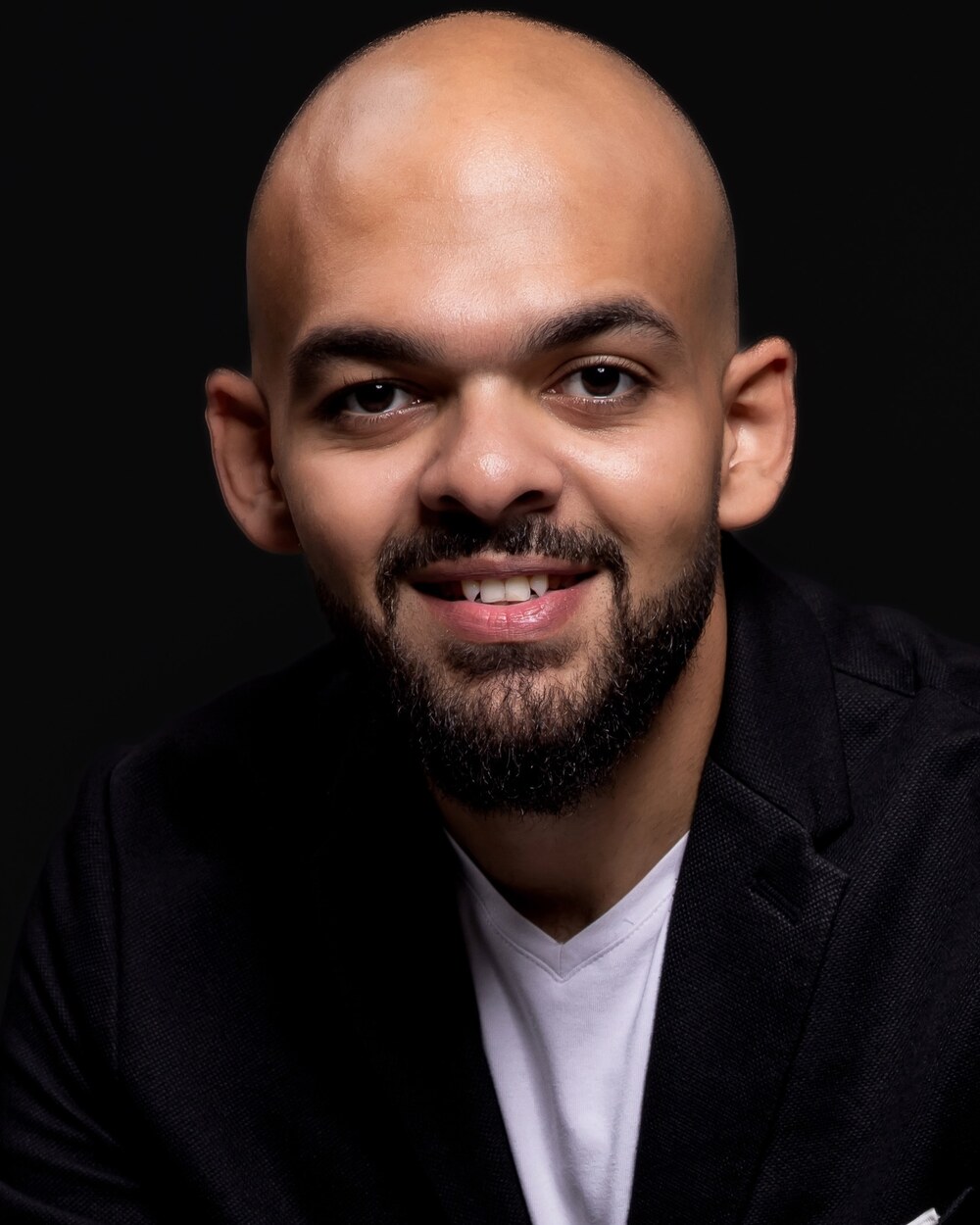 Omar Y. Sallam, Founder of Dilogic Group